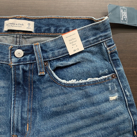 Brand new Abercrombie boyfriend shorts - Picture 2 of 4